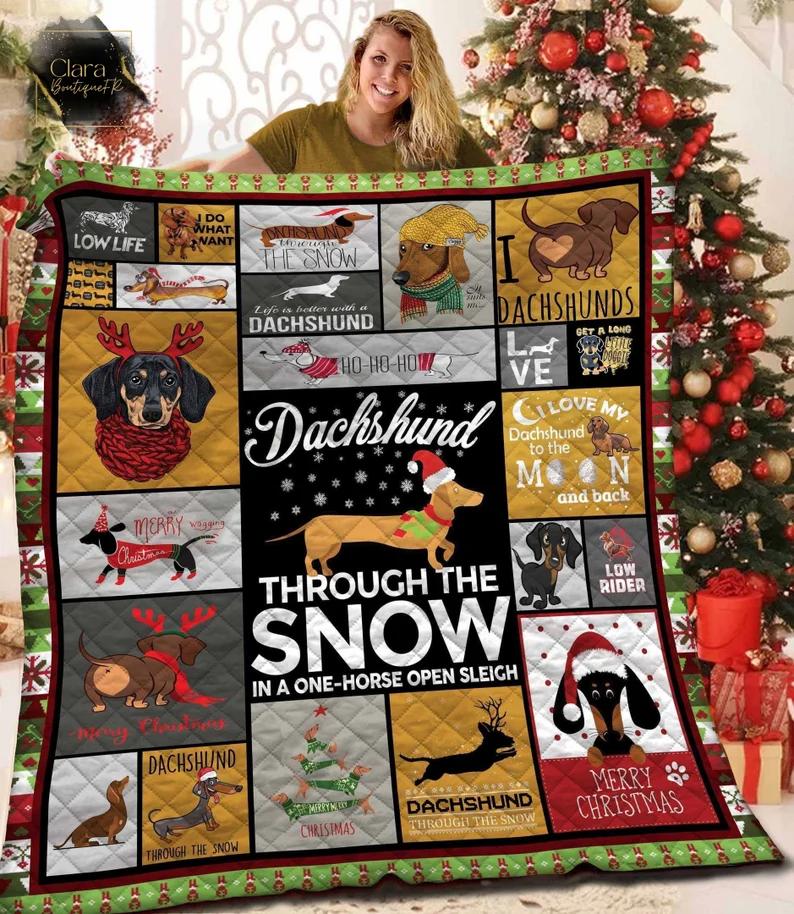 Dachshund dog drawing christmas snow dogs merry christmas fleece blanket, mink sherpa blanket, dachshund blanket, christmas quilt Quilt Blanket