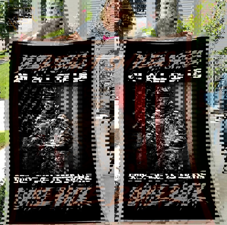 Death smiles at us all only the veterans smile back fleece blanket, mink sherpa blanket, army veteran gift, veteran quilt, veteran blanket Quilt Blanket
