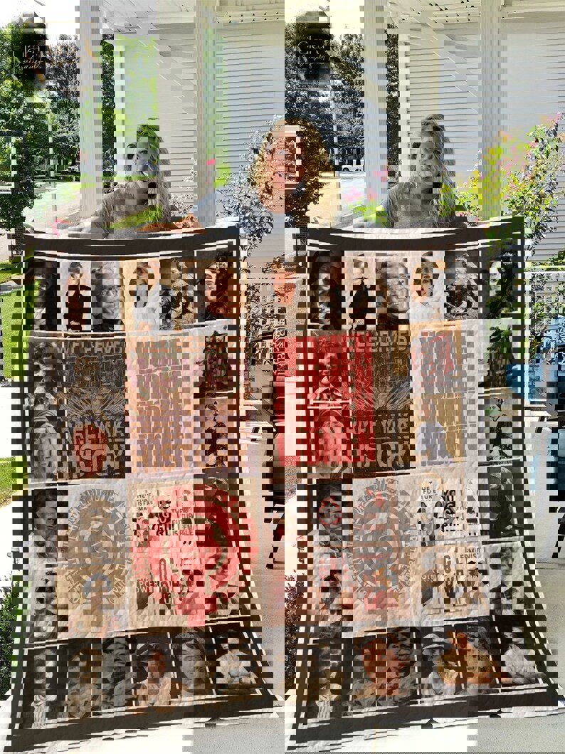 Feminist fleece blanket, mink sherpa blanket, feminist blanket, women rights blanket, human rights blanket Quilt Blanket