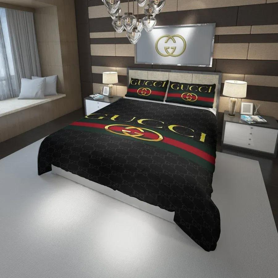 Gucci black stripe logo type 985 Bedding Sets sheets covers bedclothes home decor luxury ideas premium fashion brand duvet bed linen bedspread hyperbeast Bedroom blankets
