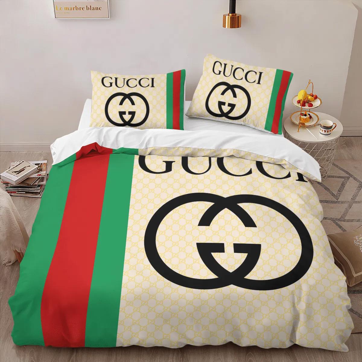 Gucci new limited luxury brand high-end bedding sets, bedroom decor , thanksgiving decorations for home best luxury bed sets gift thankgivings and christmas Bedding Sets