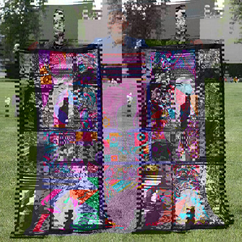 Halloween decorations cat blanket - cats a halloween symbol quilt blanket- haloween gifts for cat lovers Quilt Blanket