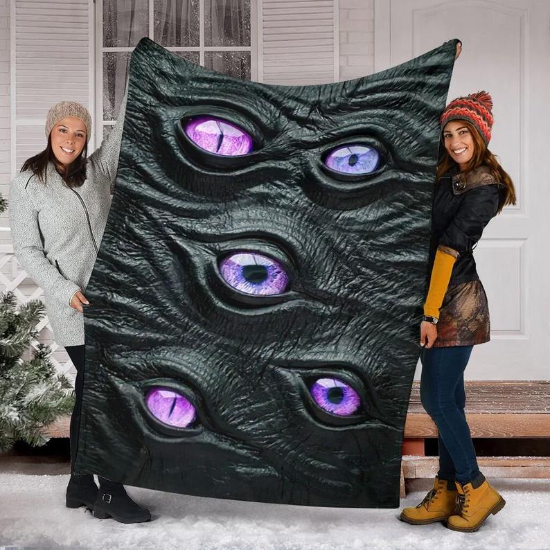 Halloween decorations halloween horror eyes  blanket, skeleton hallwoeen blanket, pumpkin halloween blanket, halloween fleece blanket, gift halloween blanket Quilt Blanket