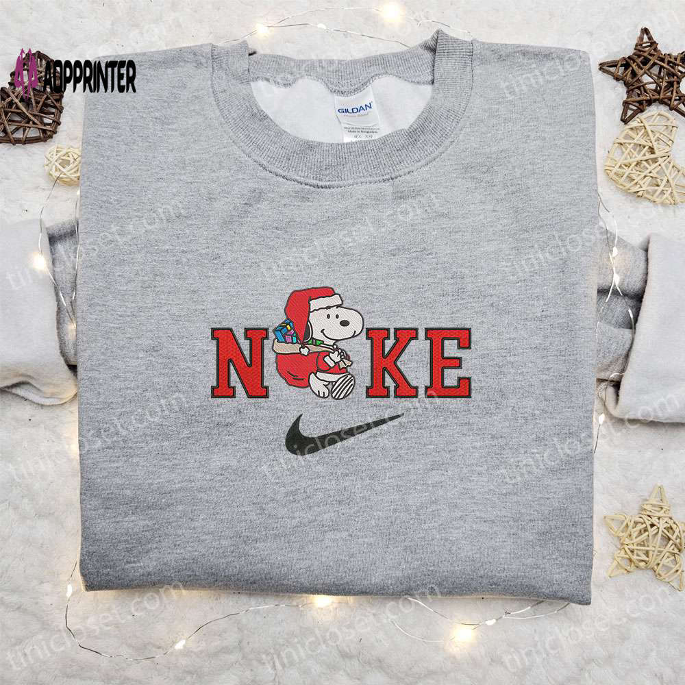 Nike christmas embroidered sweatshirt snoopy santa claus & gifts bag best gift ideas Embroidered Shirt