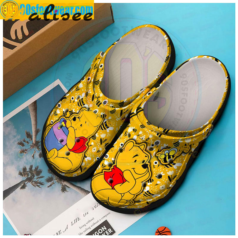 Crocs outfit - winnie the pooh crocs pooh with bee disney classic clog shoes - 2280 Crocs Outfit