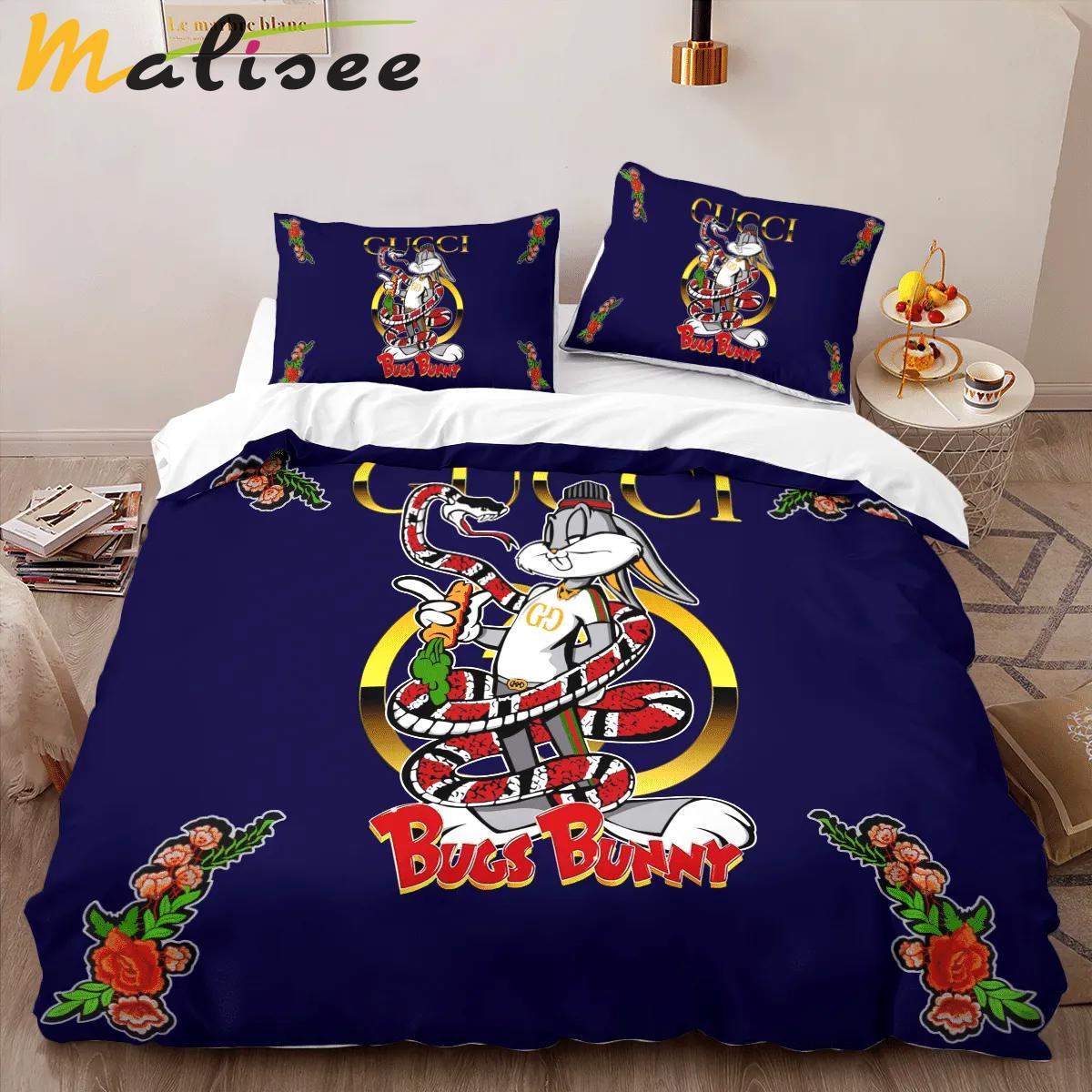 Gucci bugs bunny fashion logo premium luxury brand high-end bedding sets lv, bedroom decor , thanksgiving decorations for home best luxury bed sets gift thankgivings and christmas Bedding Sets