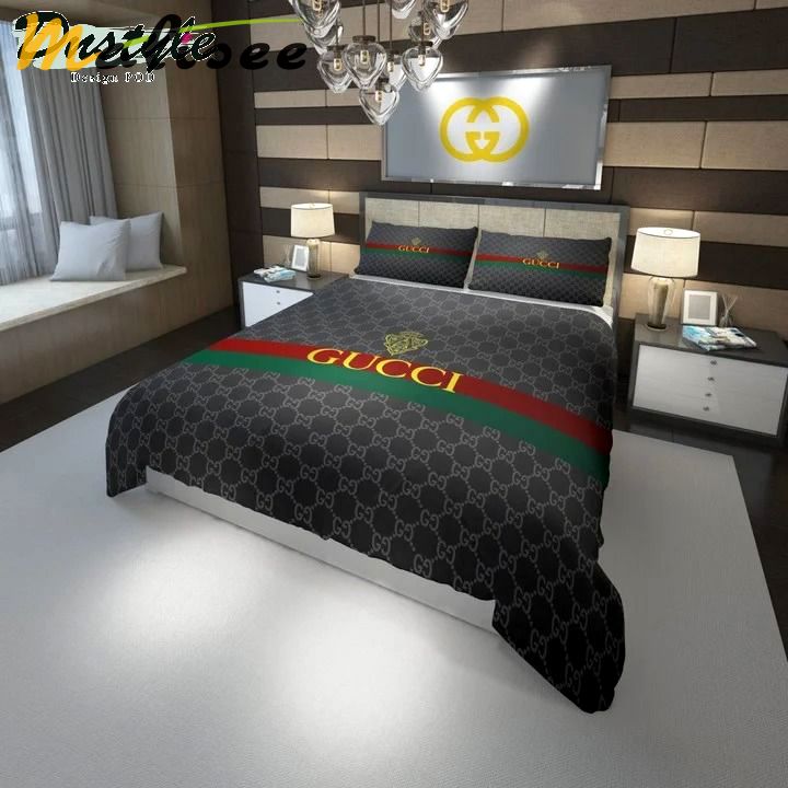 Gucci italian logo type 2059 Bedding Sets sheets duvet bedclothes hyperbeast Bedroom luxury ideas premium fashion brand home decor covers blankets bed linen bedspread