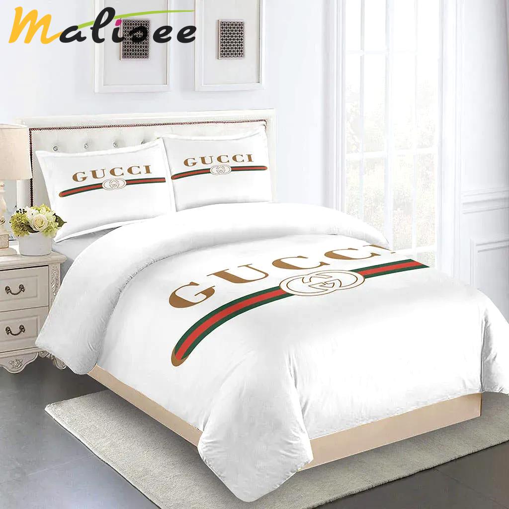 Gucci logo type 824 Bedding Sets duvet sheets covers hyperbeast Bedroom home decor luxury ideas bed linen bedclothes bedspread premium fashion brand blankets