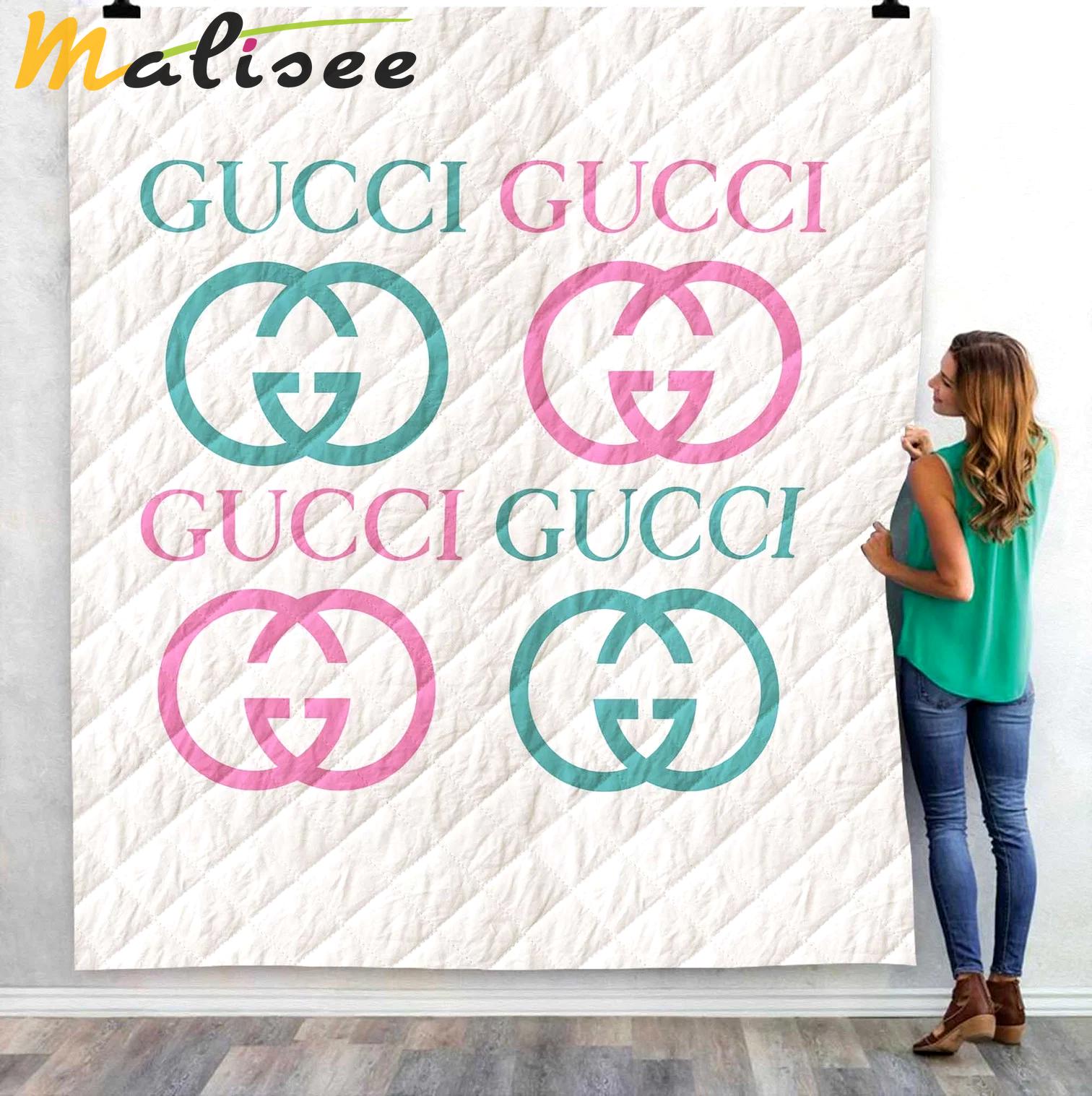 Gucci white colorful fashion luxury brand premium blanket fleece home decor 153 Blanket Fleece
