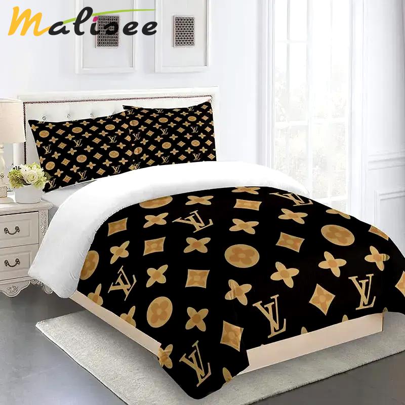 Louis vuitton logo type 1703 Bedding Sets sheets hyperbeast Bedroom bedclothes luxury ideas home decor blankets bed linen premium fashion brand covers bedspread duvet