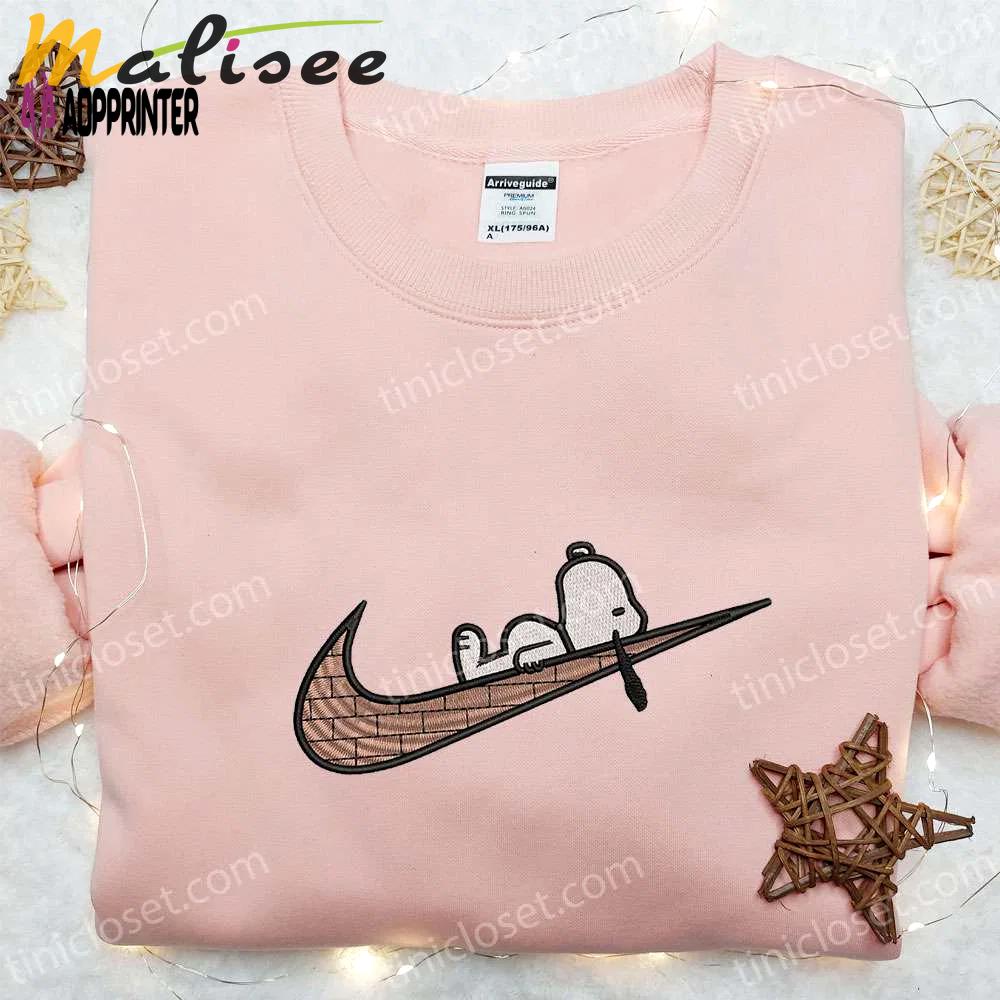 Swoosh x snoopy embroidered shirt disney characters hoodie custom nike t-shirt unique embroidered apparel Embroidered Shirt