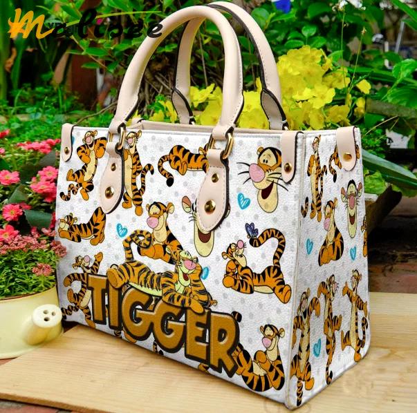 Tigger winnie the pooh 1 leather handbag for women gift 2509 Women Leather Hand Bag