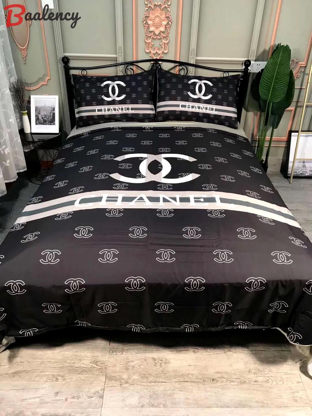 Chanel black new bedding 3d printed bedding sets quilt sets duvet cover luxury brand bedding decor bedroom sets best luxury bed sets gift thankgivings and christmas bedding sets