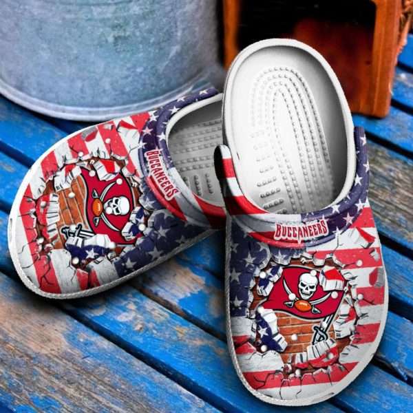 Crocs outfit - tampa bay buccaneers strong usa flag crocs crocband clogs - 2144 Crocs Outfit