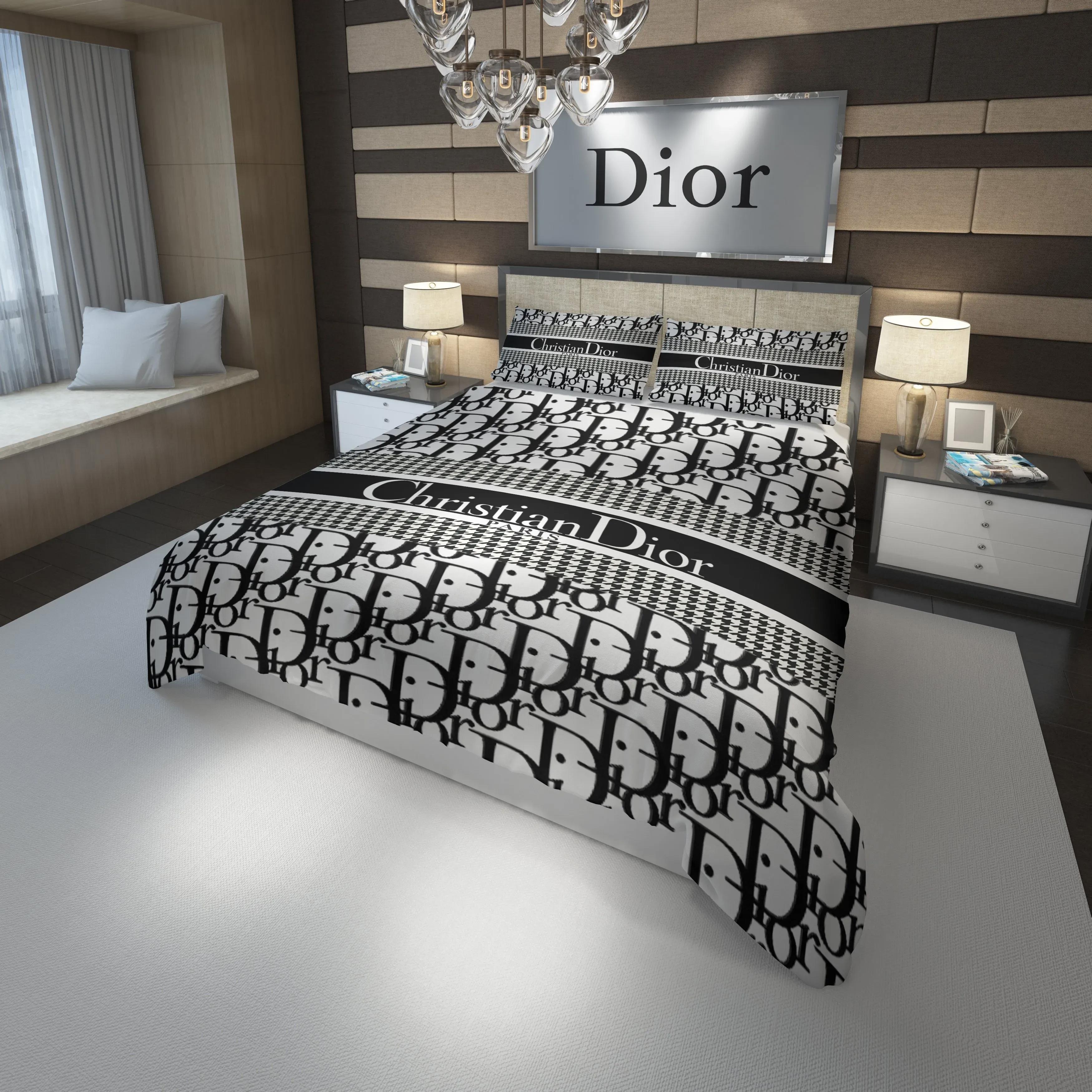 Dior logo luxury brand bedding sets bedspread duvet cover set, bedroom decor , thanksgiving decorations for home best luxury bed sets gift thankgivings and christmas Bedding Sets