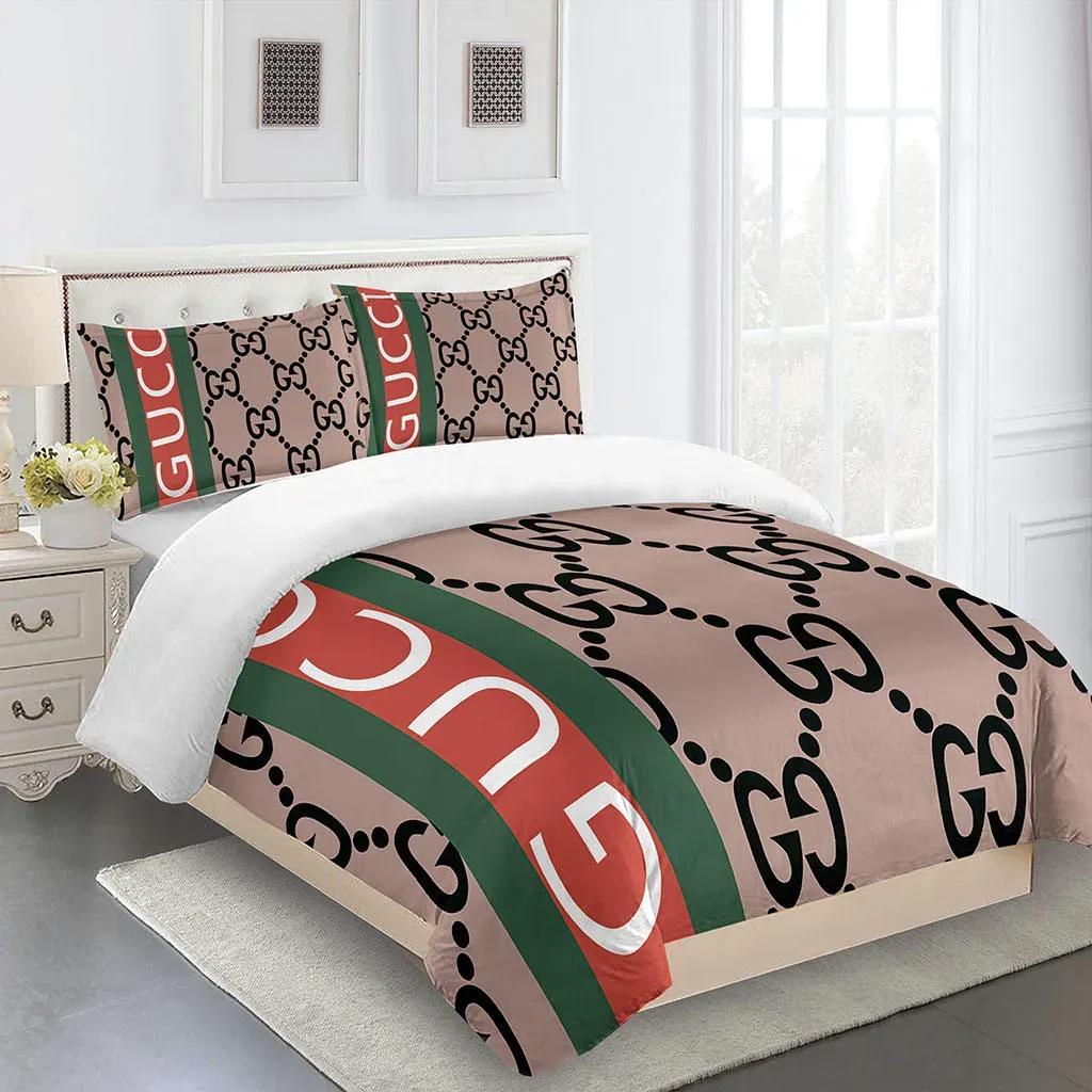 Gucci fashion logo limited luxury brand bedding sets, bedroom decor , thanksgiving decorations for home 14 best luxury bed sets gift thankgivings and christmas Bedding Sets
