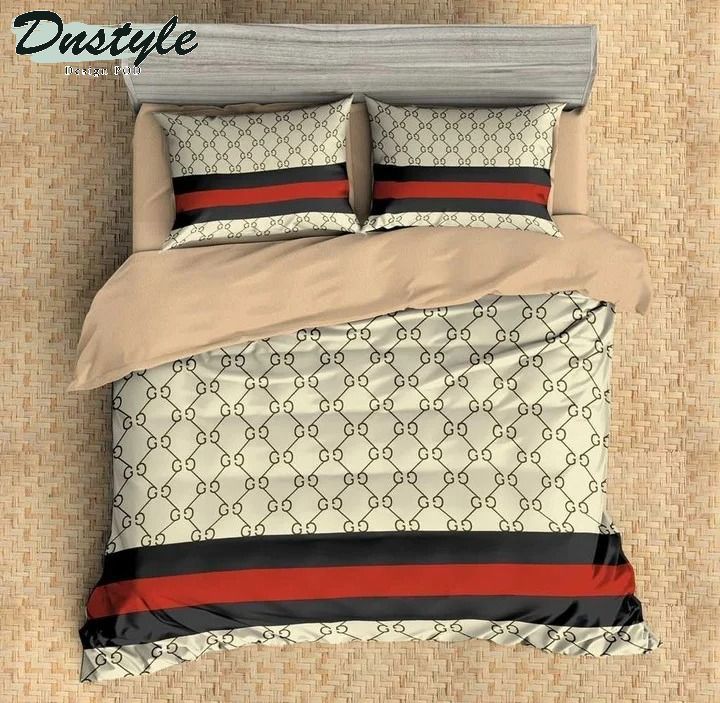 Gucci italian logo type 2061 Bedding Sets bedclothes duvet bed linen home decor blankets hyperbeast Bedroom premium fashion brand covers luxury ideas sheets bedspread
