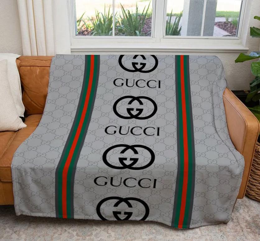 Gucci logo luxury brand premium blanket fleece home decor 56 Blanket Fleece