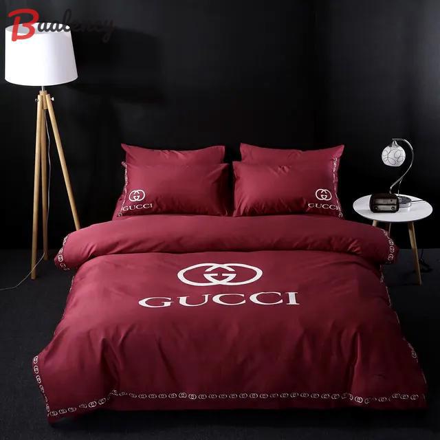 Gucci luxury brand red bedding sets bedspread duvet cover set, bedroom decor , thanksgiving decorations for home best luxury bed sets gift thankgivings and christmas bedding sets