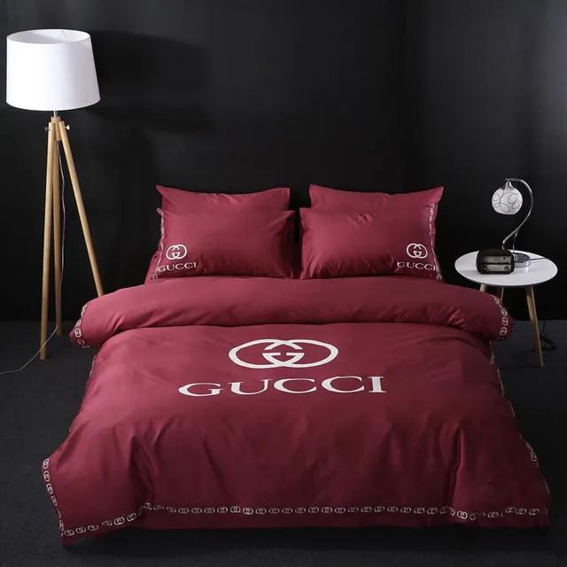 Gucci luxury brand red bedding sets bedspread duvet cover set, bedroom decor , thanksgiving decorations for home best luxury bed sets gift thankgivings and christmas Bedding Sets