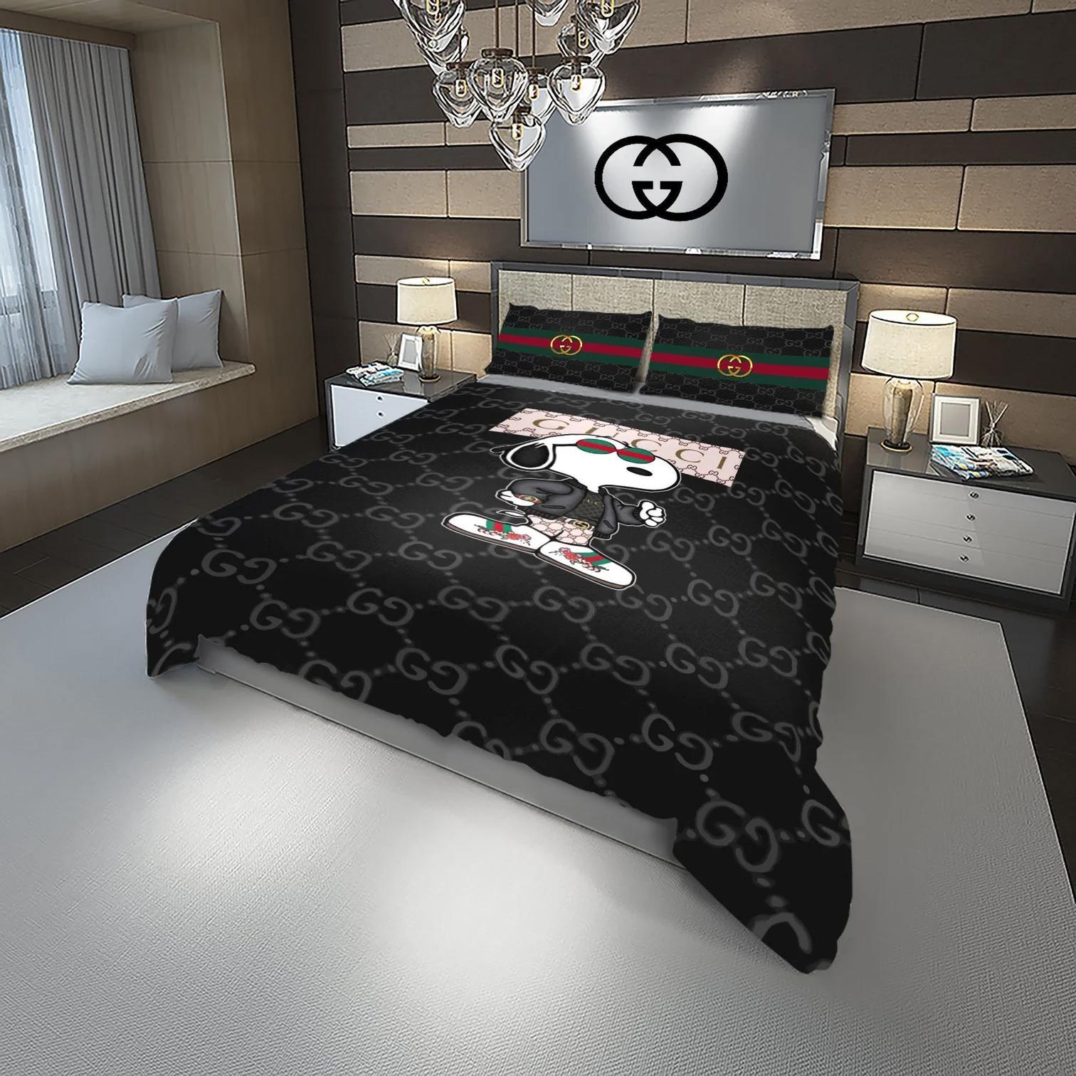 Gucci snoopy fashion logo luxury brand premium bedding sets, bedroom decor , thanksgiving decorations for home Bedding Sets