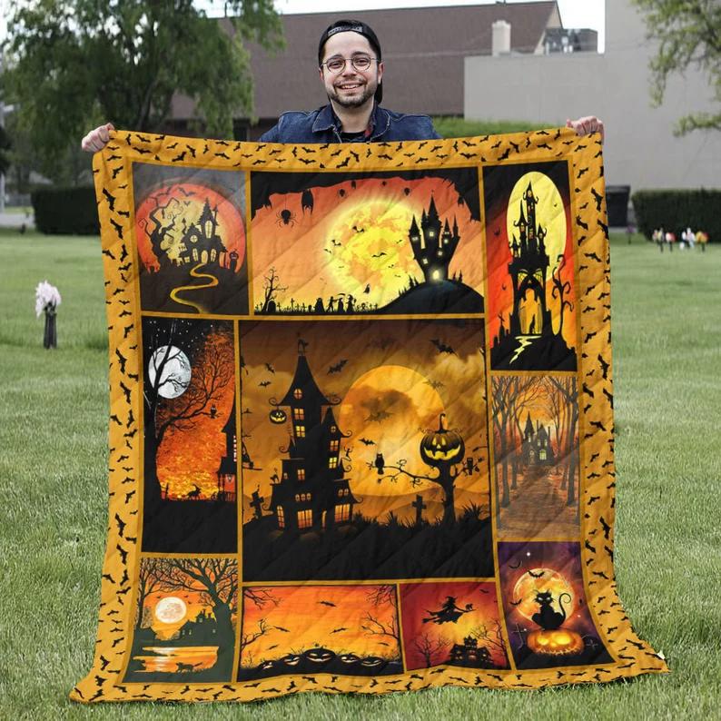 Halloween decorations scary views blanket - orange halloween night quilt blanket - cute gift for kids Quilt Blanket