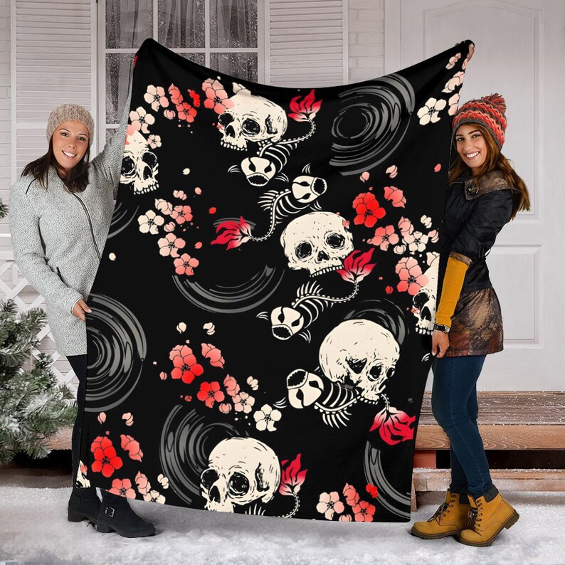 Halloween decorations skull halloween blanket, halloween movies blanket, floral halloween blanket, halloween fleece blanket, creepy halloween blanket, skeleton Quilt Blanket