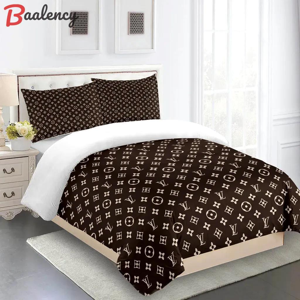 Louis vuitton fashion logo limited luxury brand bedding sets, bedroom decor , thanksgiving decorations for home 24 best luxury bed sets gift thankgivings and christmas bedding sets