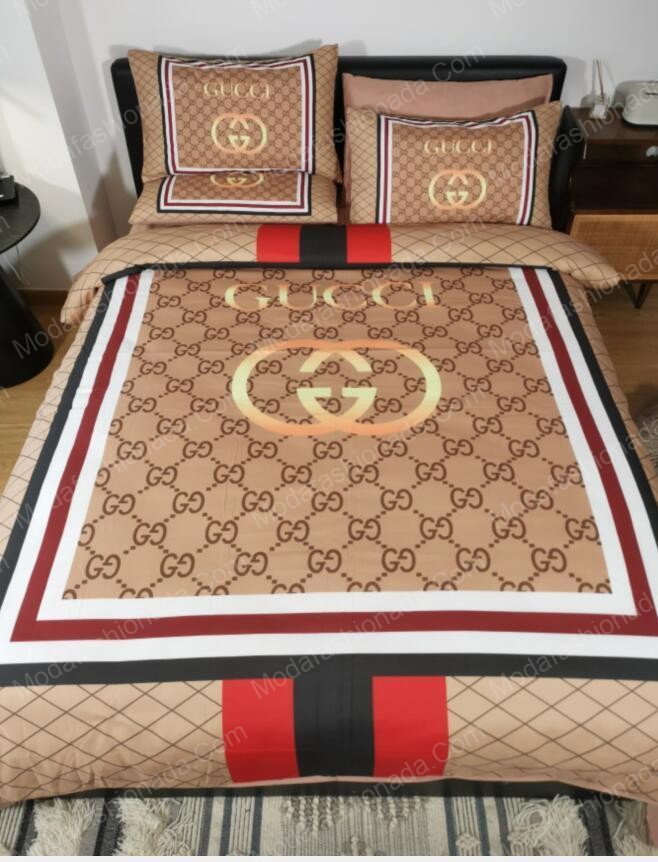 Luxury gucci logo fashion luxury brand model 26 bedding set home decoration Bedding Sets