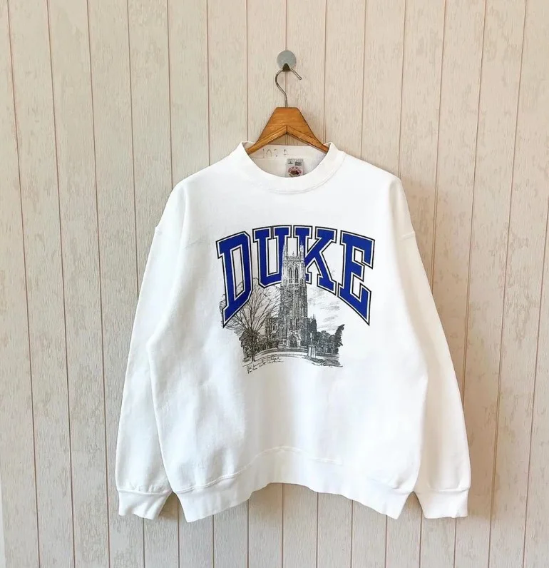 US Crewneck Sweatshirt - Effortlessly Elegant, Explore New Horizons Today! - Personalized