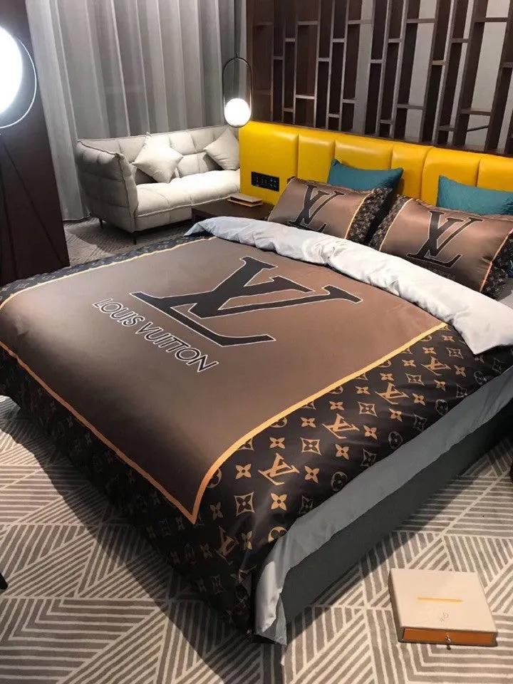 Louis vuitton luxury brand bedding sets bedspread duvet cover set, bedroom decor , thanksgiving decorations for home Bedding Sets