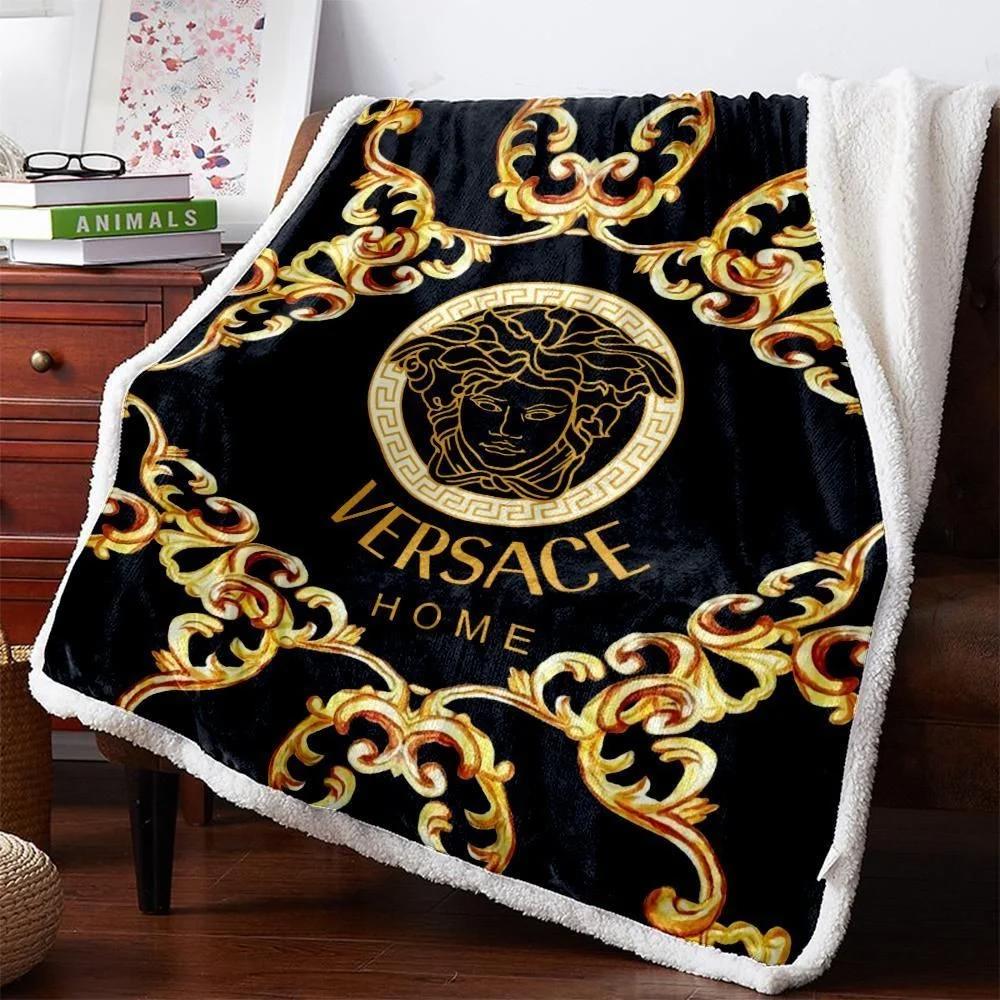Versace black golden fashion luxury brand premium blanket fleece home decor 114 Blanket Fleece
