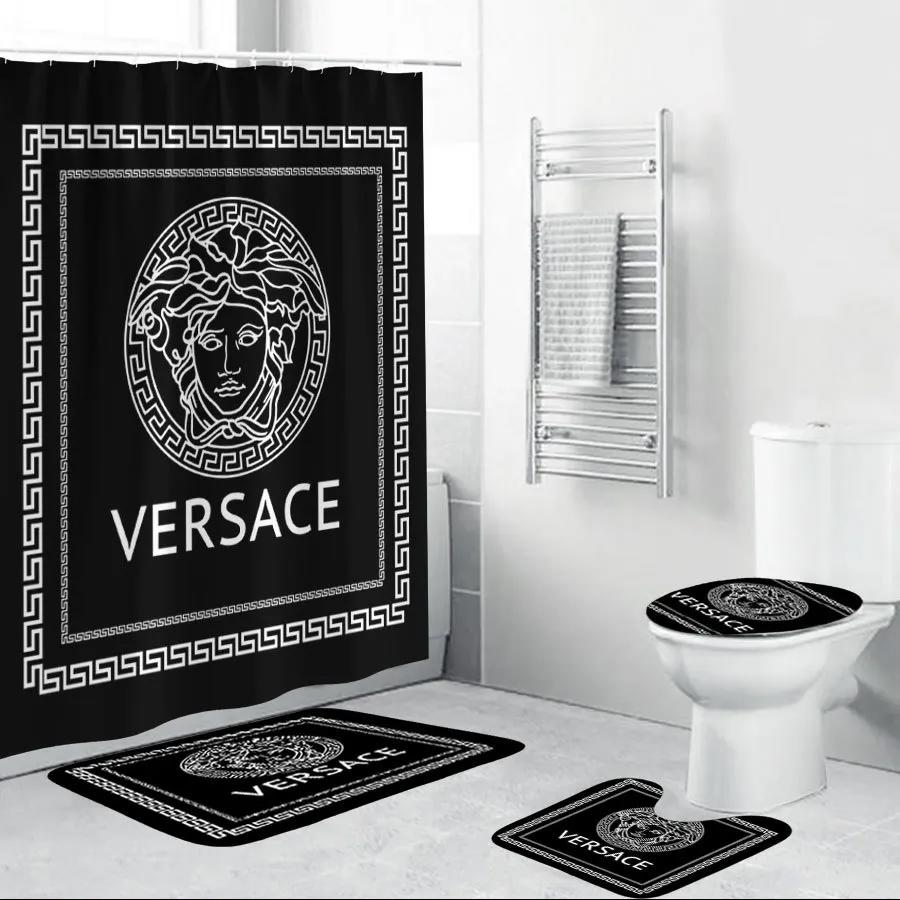 Versace black logo type 1222 Bathroom Accessory Sets Toilet Cover Bathroom Sets Home Decor Luxury Fashion Brand Bath Mat Set Hypebeast Bathroom Pedestal Rug Waterproof Shower Curtain