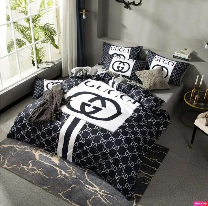 Gucci navy logo type 995 Bedding Sets home decor hyperbeast Bedroom covers premium fashion brand sheets blankets bedclothes luxury ideas bedspread bed linen duvet