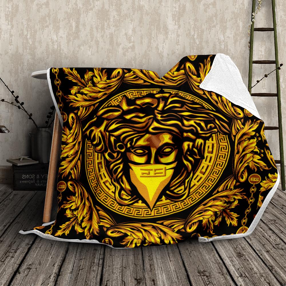 Gianni versace golden fashion logo luxury brand blanket fleece home decor 92 Blanket Fleece
