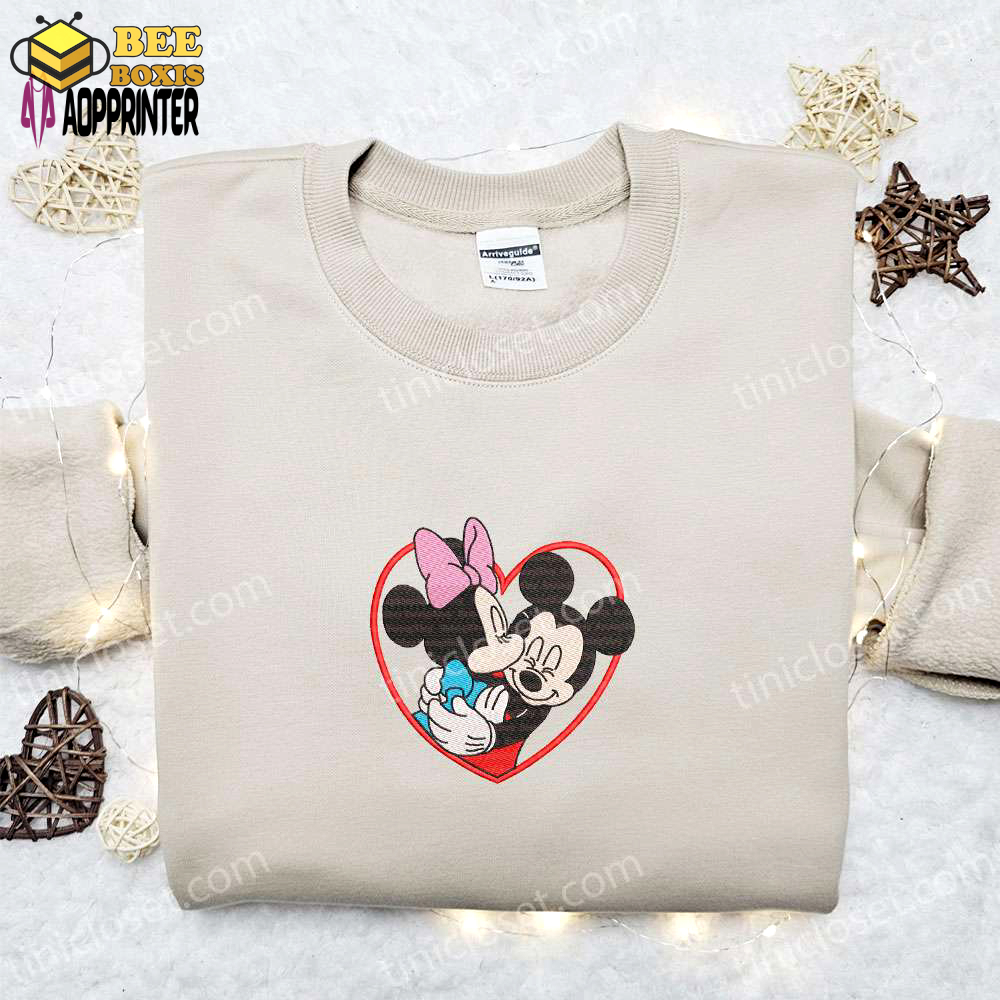 Disney mickey & minnie kissing heart frame shirt & hoodie: perfect valentine s gift