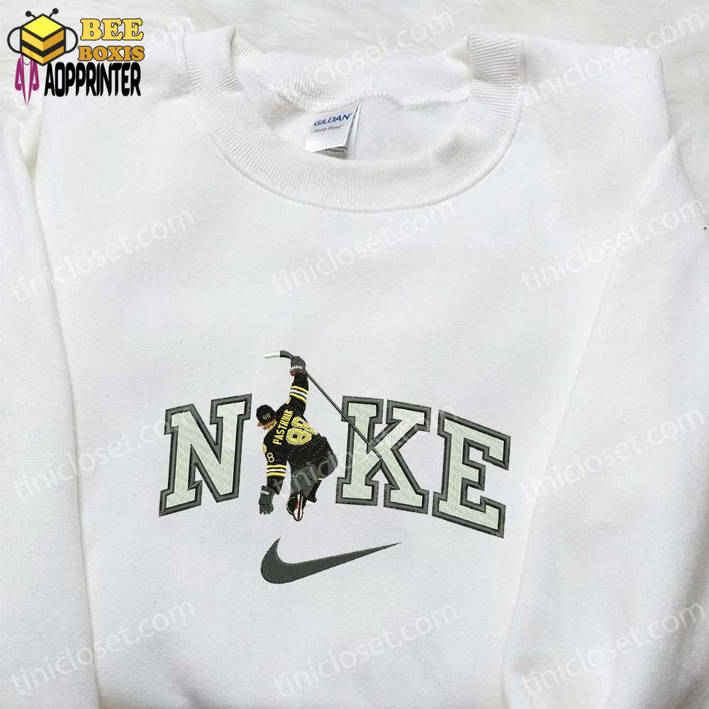 Nike x david pastrnak nhl sport hoodie: boston bruins embroidered shirt & t-shirt