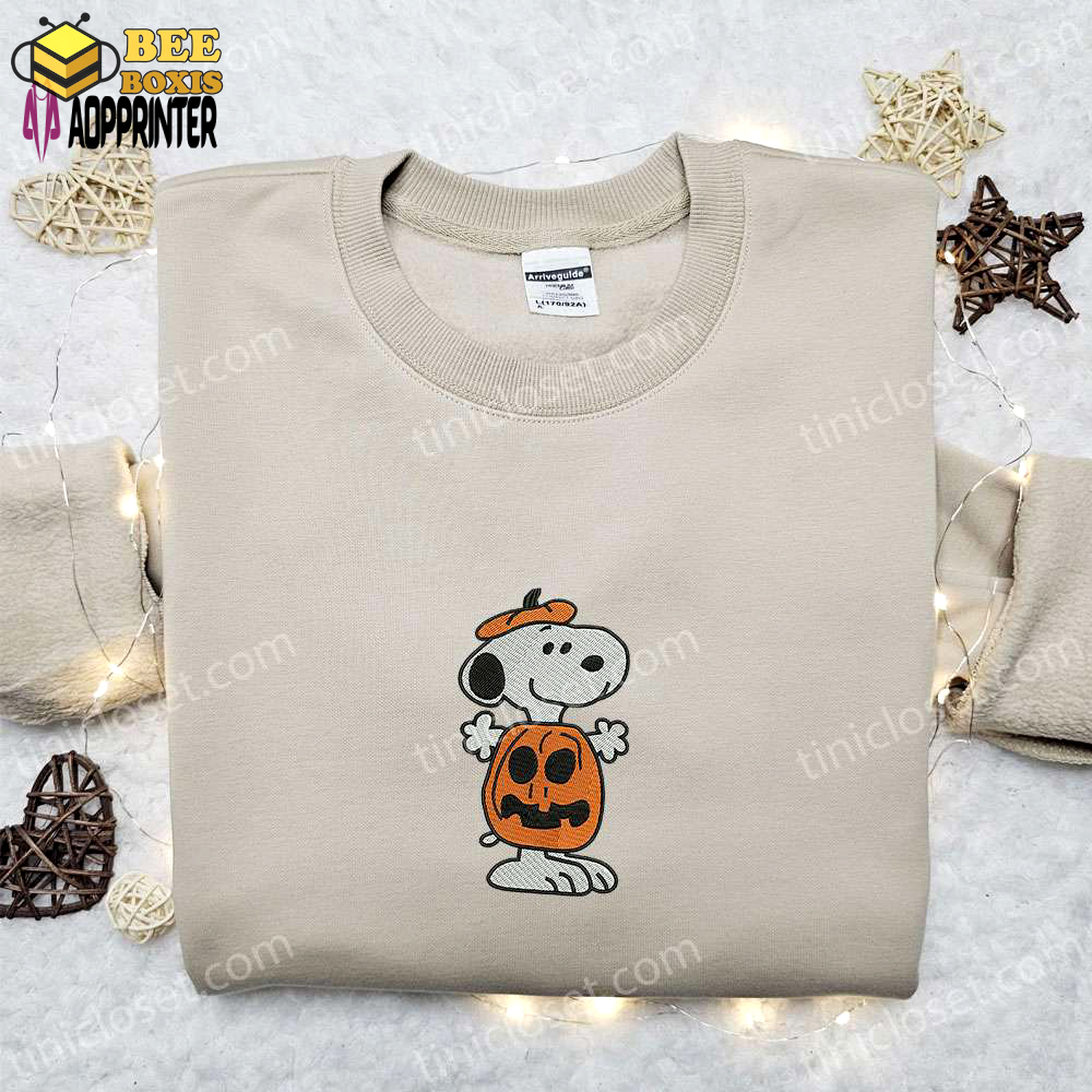 Snoopy pumpkin embroidered shirt & peanuts halloween sweatshirt – best family halloween gift ideas