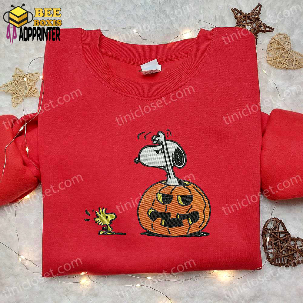 Snoopy pumpkin hoodie & peanuts halloween t-shirt: best gift ideas for a spooky halloween!