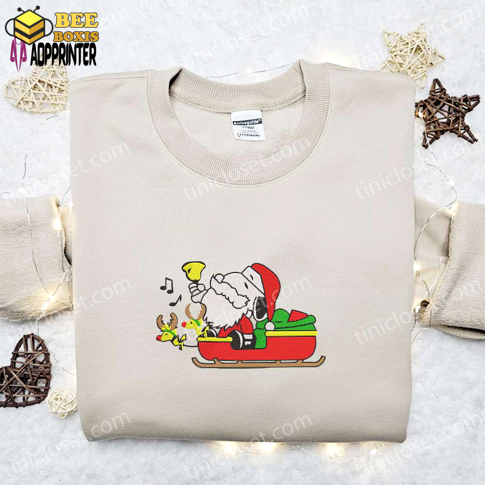 Snoopy santa riding sleigh shirt hoodie & sweatshirt: festive cartoon embroidery for christmas