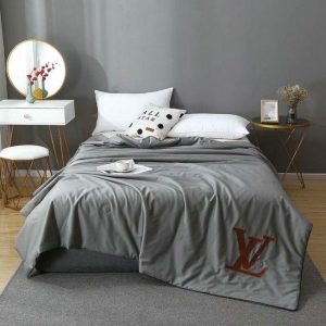 Lv type 83 bedding sets duvet cover lv bedroom sets luxury brand bedding