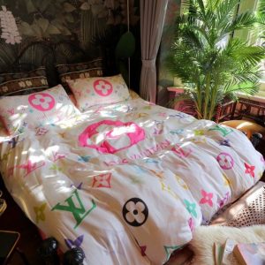 Lv type 16 bedding sets duvet cover lv bedroom sets luxury brand bedding