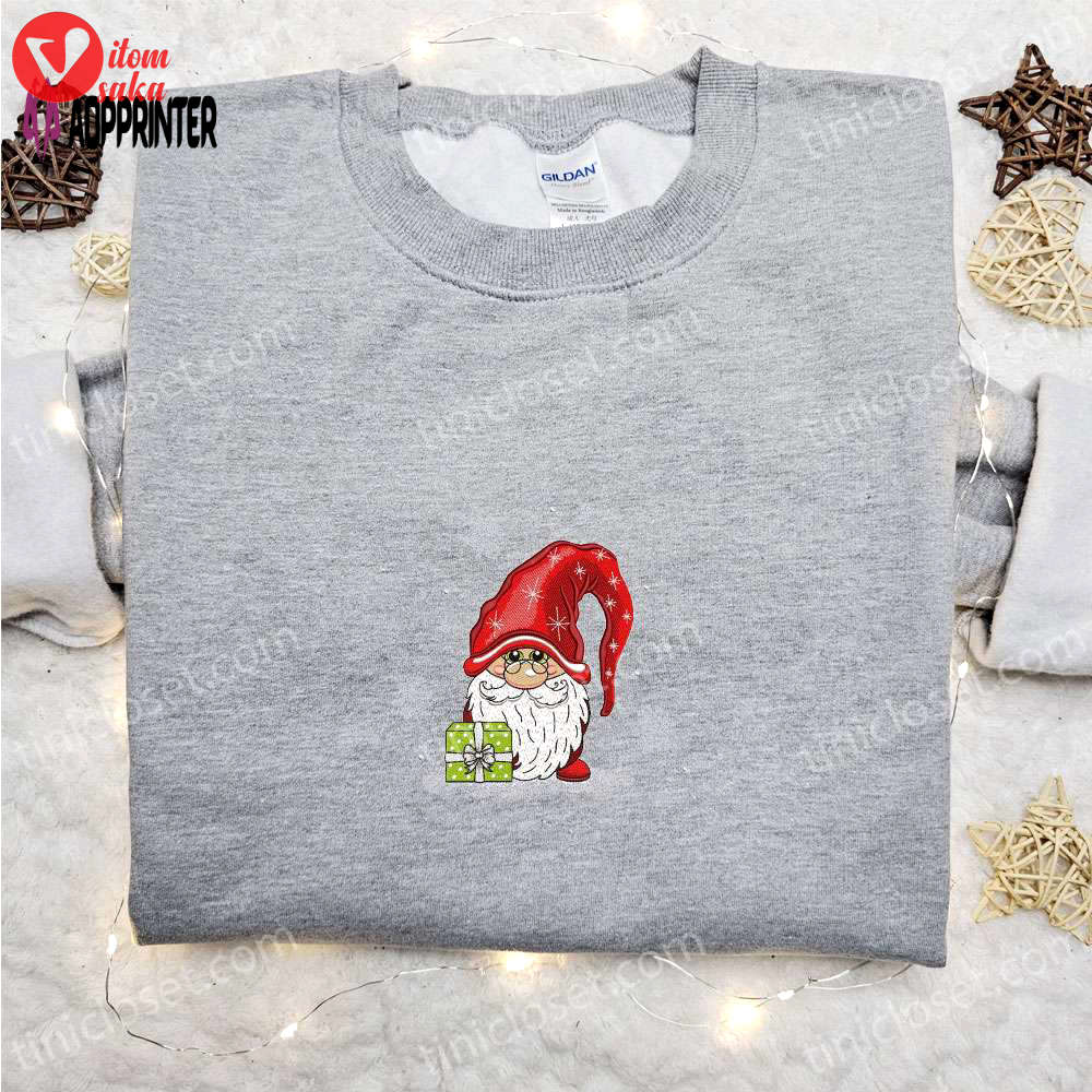 Little gnome gift hoodie & cute christmas t-shirt: best family christmas gift ideas