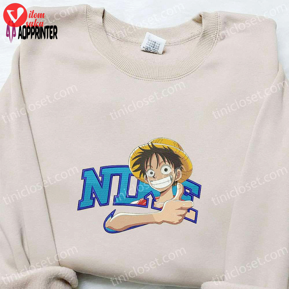 Monkey d luffy x nike anime sweatshirt & t-shirt: best family gift ideas
