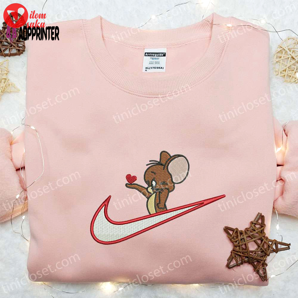 Swoosh x jerry embroidered sweatshirt & tom and jerry shirt – best gift ideas for all occasions