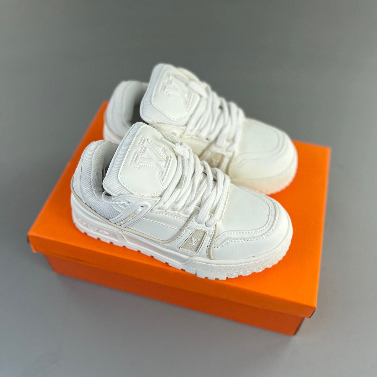 Louis vuitton lv trainer maxi sneaker cream