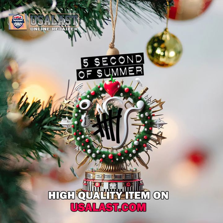 5SOS Christmas Ornament Wreath and Festive Colors