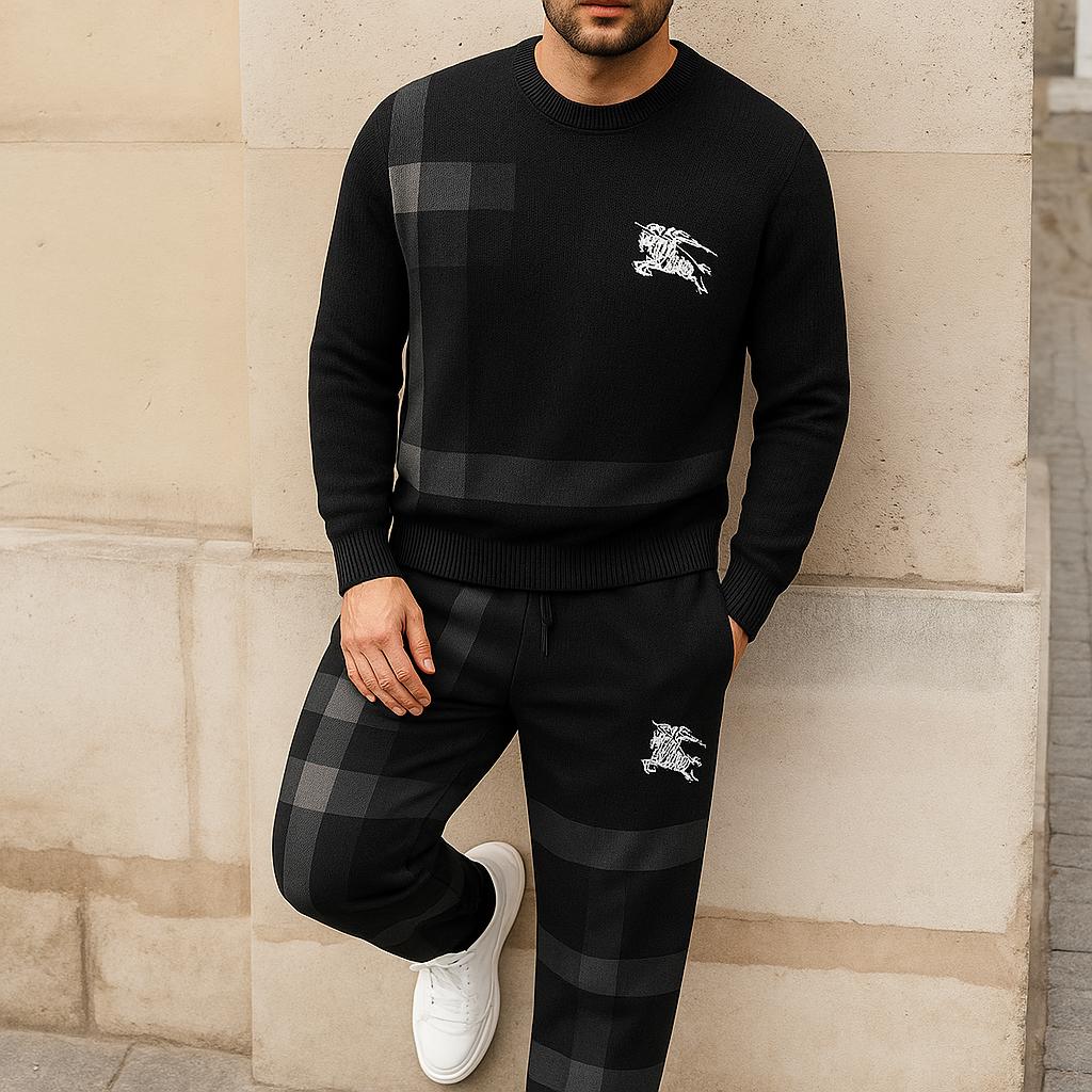 Burberry Plaid Sweater And Pants Set | Luxe Knitwear Ensemble