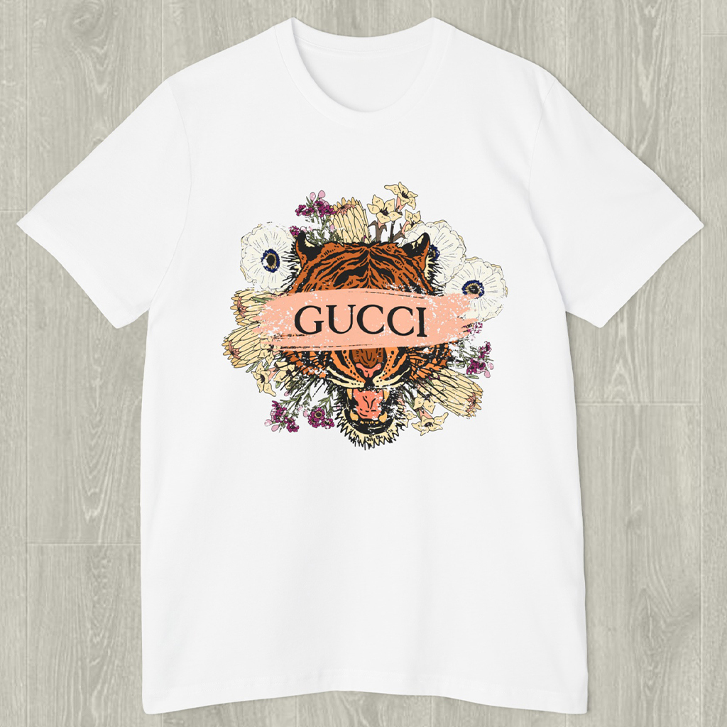 Gucci Iconic Tiger Graphic T-Shirt 3D