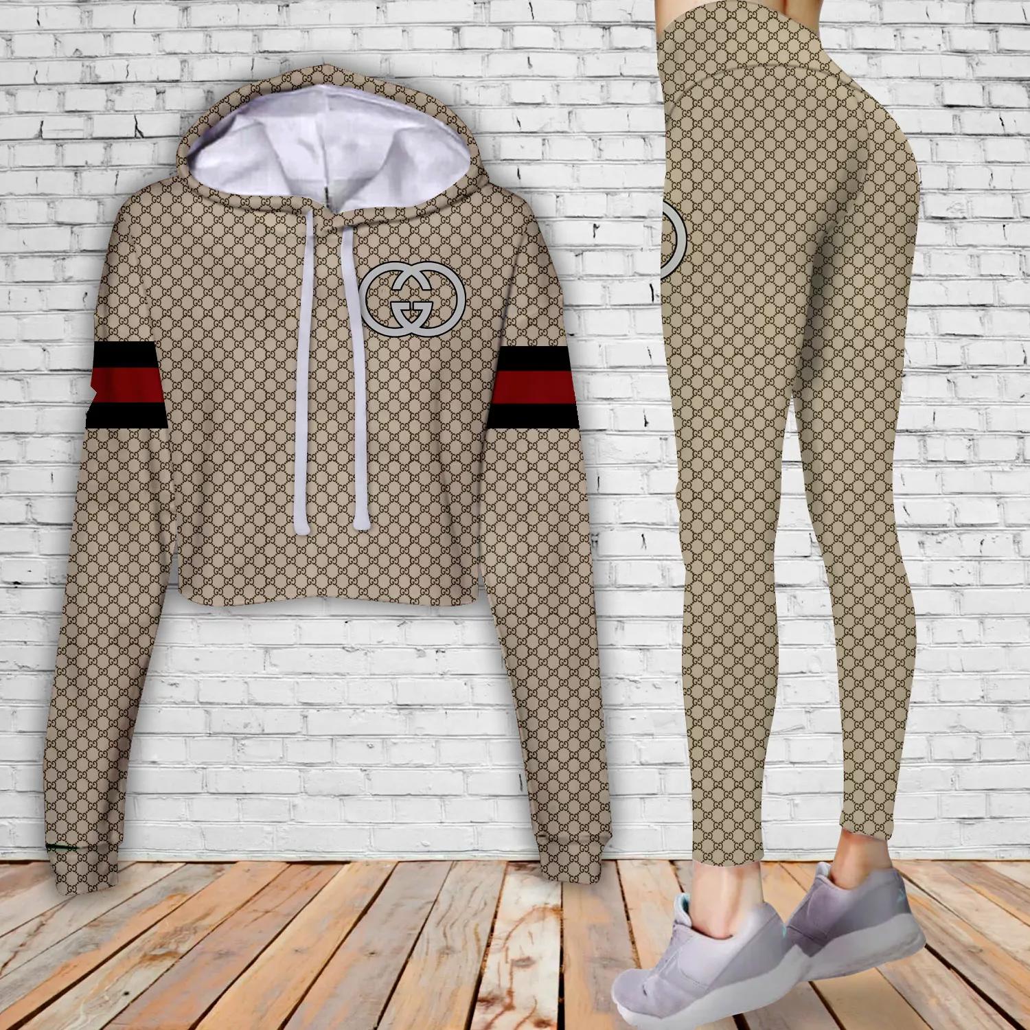 Gucci Luxe Knitwear Set in Tan and Red Stripes